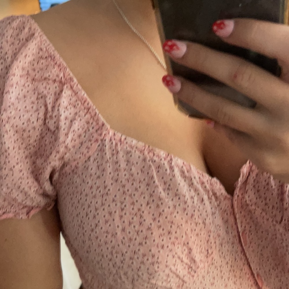Princess Polly crop top - Picture 2 of 4